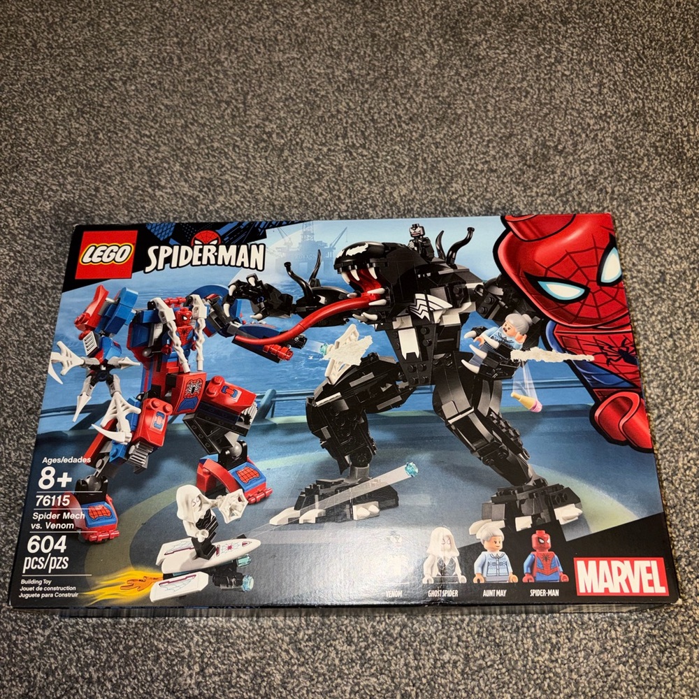 LEGO Marvel Spider-Man Red, Black & Blue Mech Battle Set